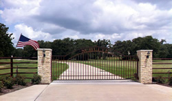 Double arch classic gate from Brenham Iron Works.